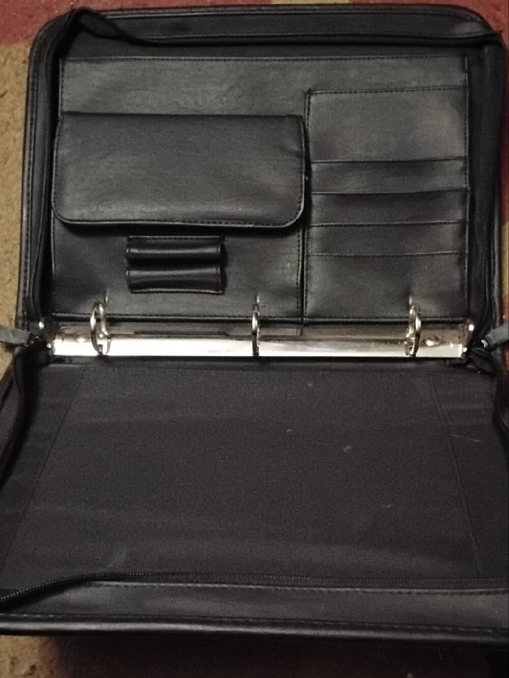 Source Unknown Black Men’s Leather Travel Document Holder with Embossed Crest
